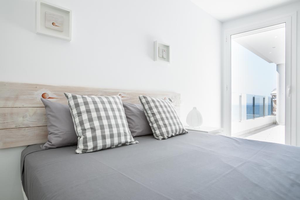 Vista Roses Mar - Vent De Mar Apartment Room photo
