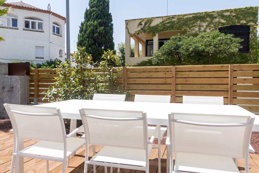 Vista Roses Mar - Vent De Mar Apartment Room photo